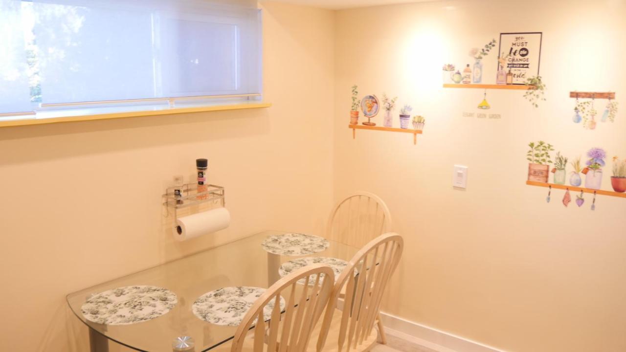 Applewood Gardens Apartment Mississauga Eksteriør bilde